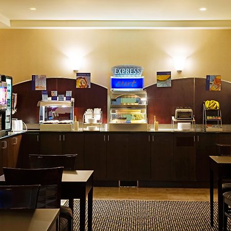 Holiday Inn Express & Suites-Regina-South By Ihg Kültér fotó
