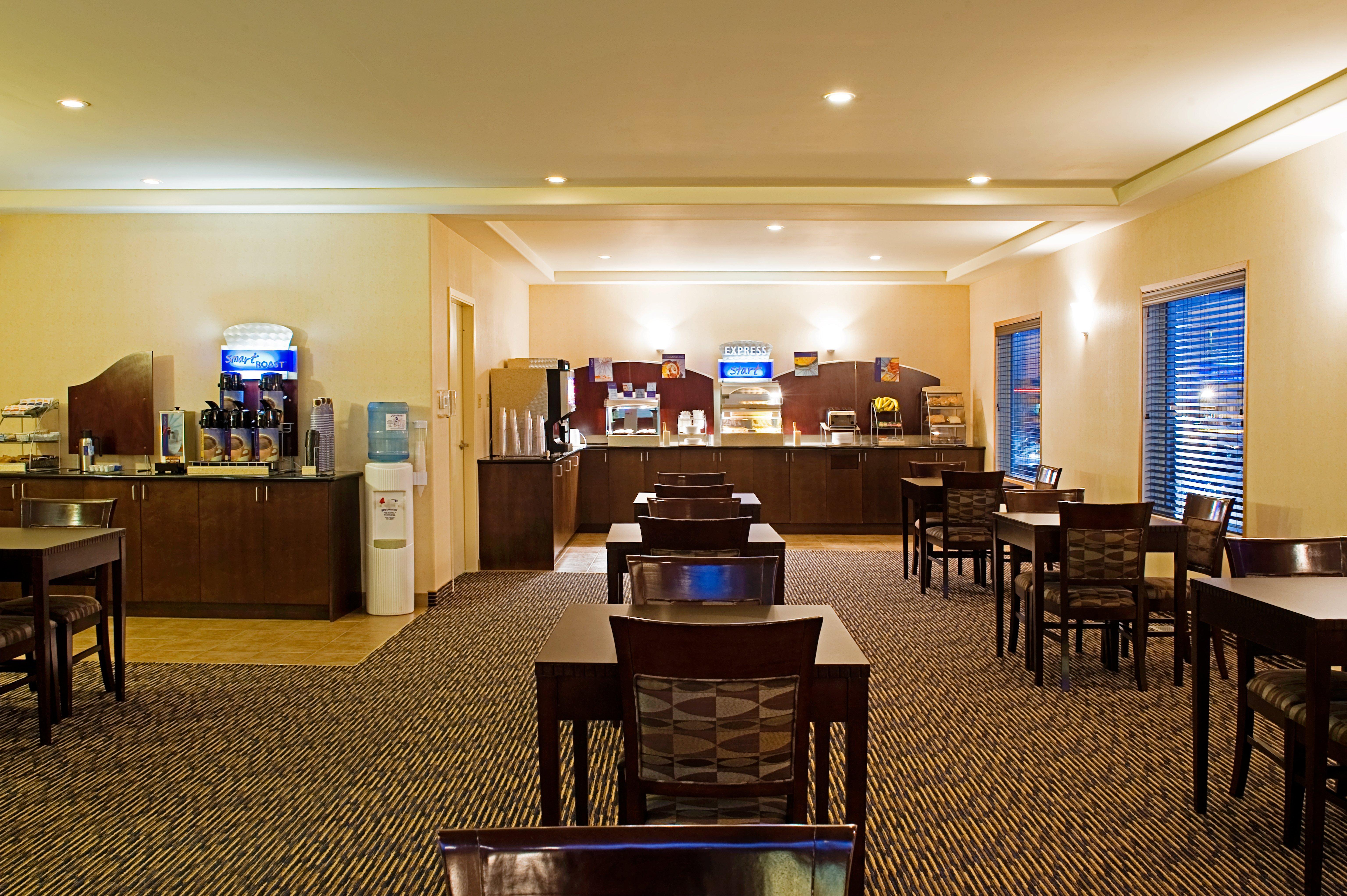 Holiday Inn Express & Suites-Regina-South By Ihg Kültér fotó
